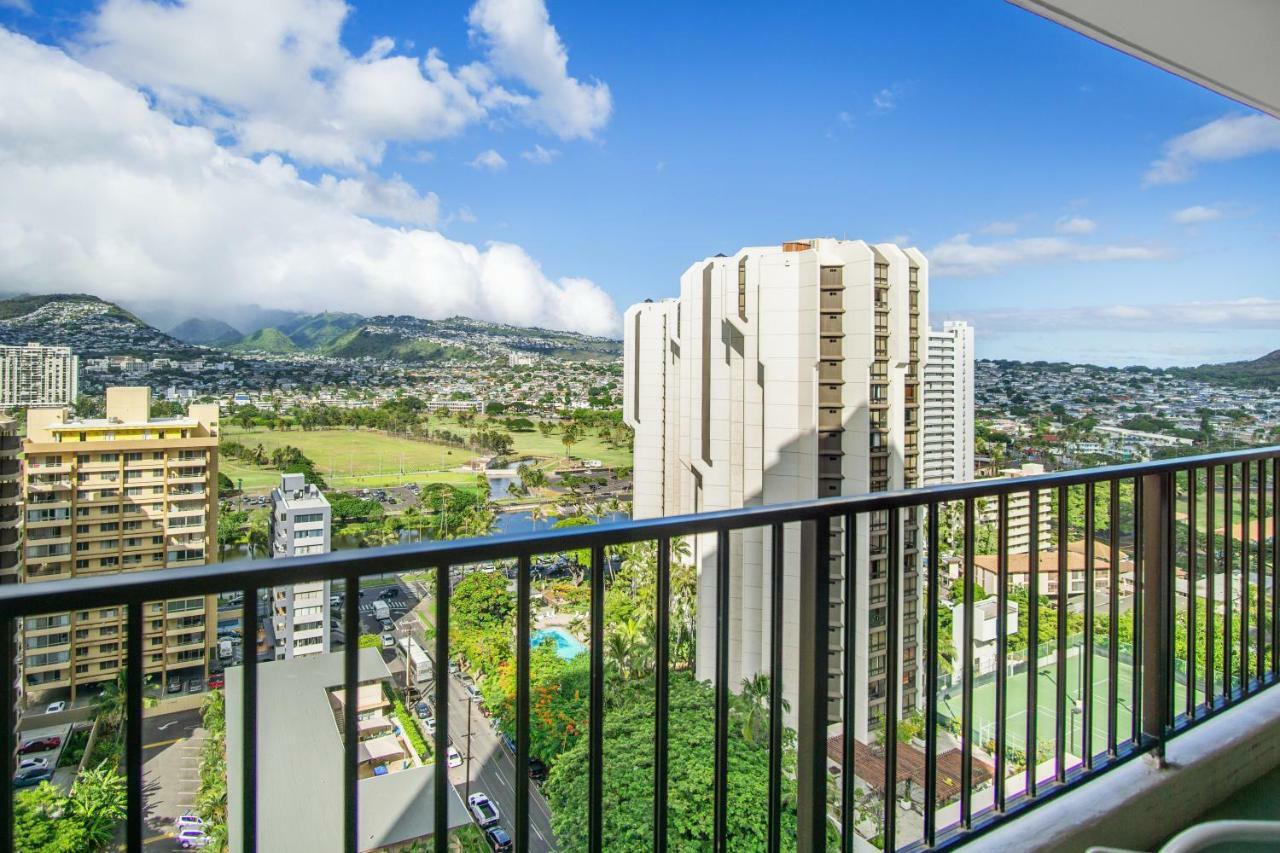 The Pineapple Suite At The Waikiki Banyan Honolulu Zewnętrze zdjęcie